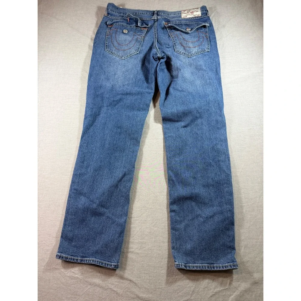 True Religion Geno Relaxed Slim Jeans Mens 37x31 Blue Excellent Horseshoe Stitch